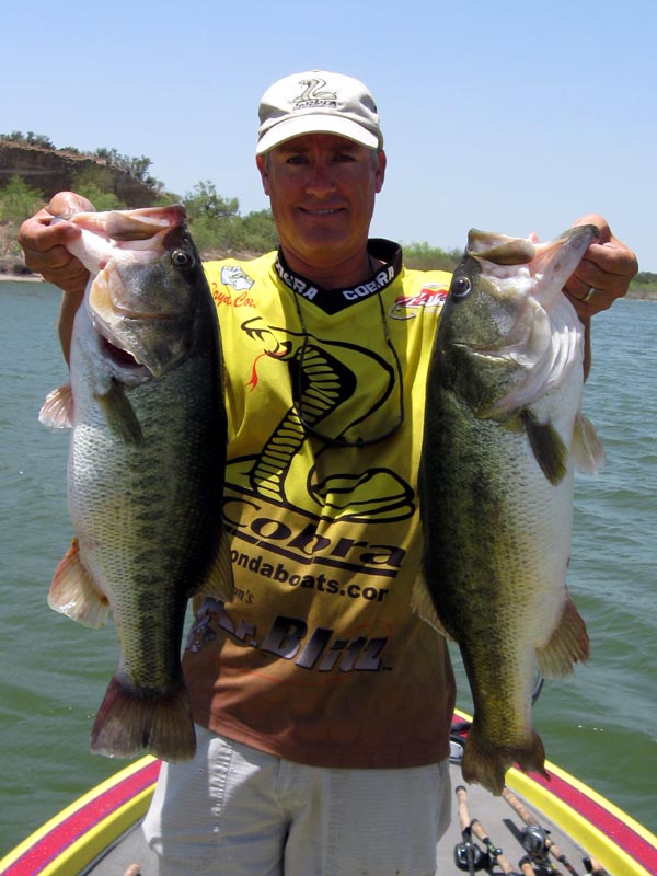 Lake Falcon Fishing Report - July 27, 2009 - fishing photo