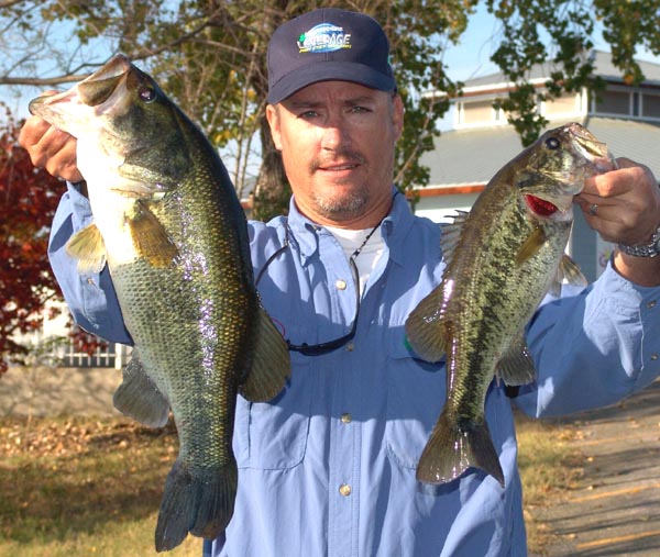 Winter largemouth bass from a Lake LBJ club tournament, December 2005