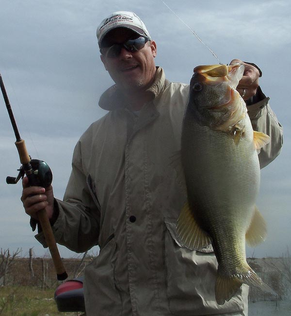 Nine pound largemouth bass from Lake Falcon, December 2007